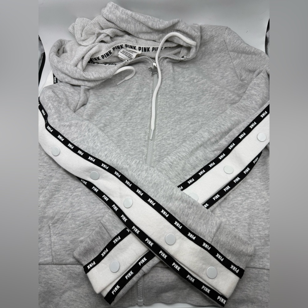PINK VICTORIAS SECRET  Full Zip Grey Sweatshirt Hoodie Jacket Large Snap Sleeve